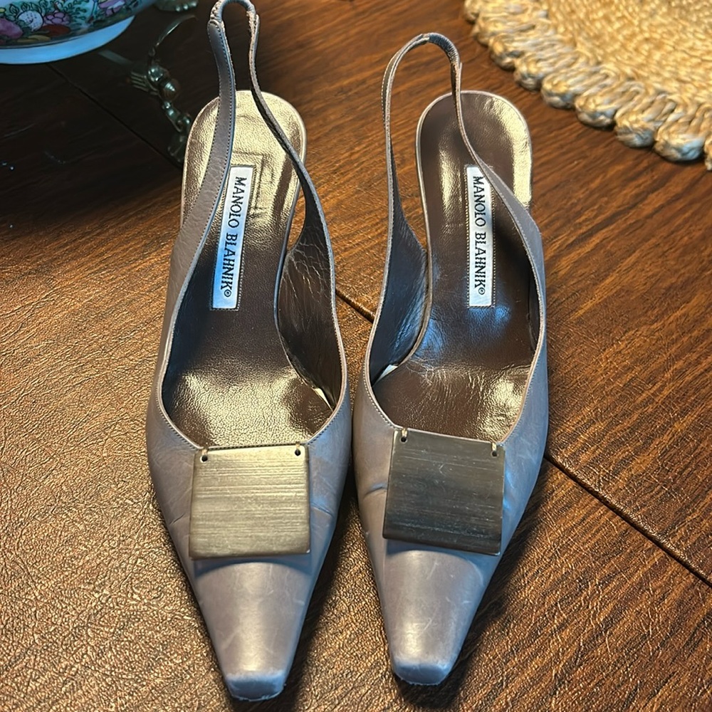 Sling back heels